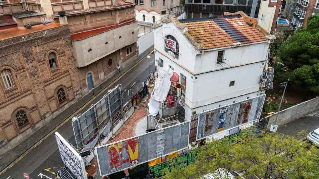 La Ruïna, una de las dos casas okupadas en la Bonanova