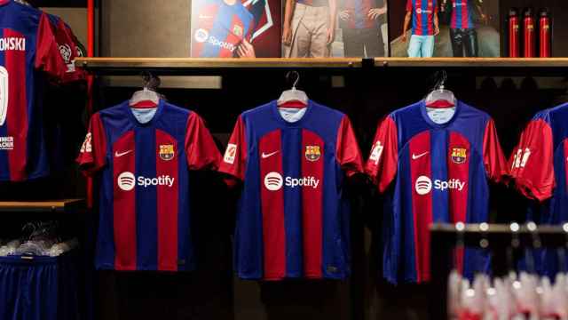 Las camisetas del Barça de la temporada 2023-24 con el logo de Nike
