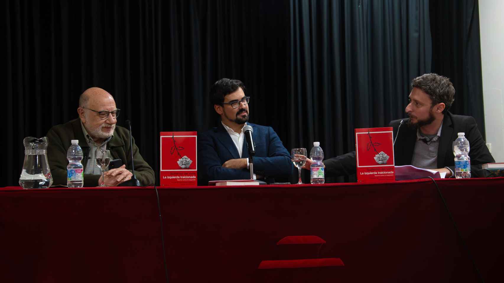 Presentación del libro de Guillermo del Valle en Madrid, junto a Jon Viar y Juan Francisco Martín Seco