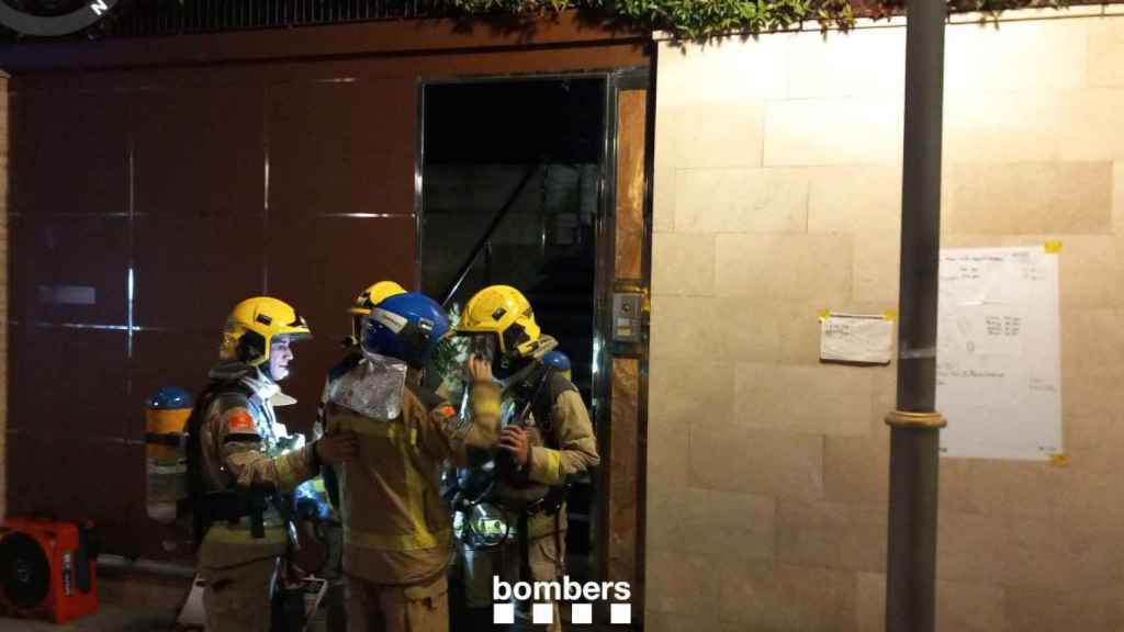 Bomberos desplazados al incidente con una caldera en Tarragona