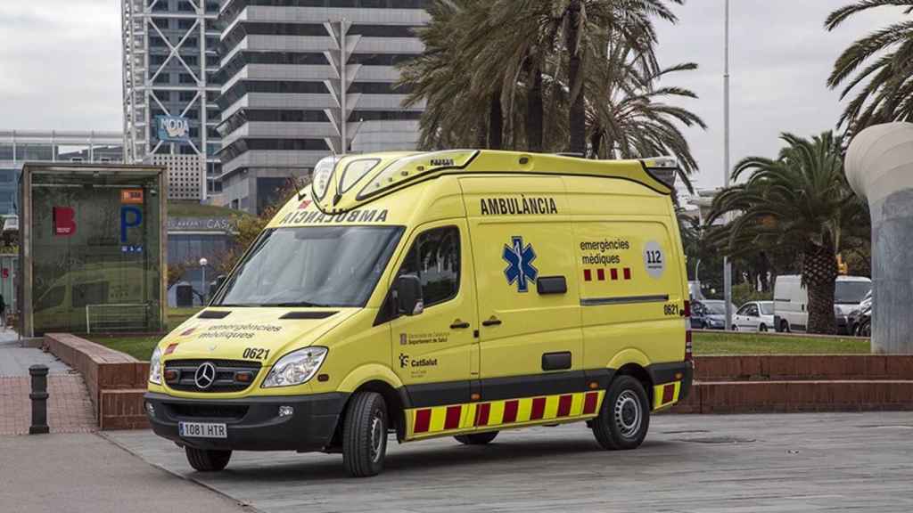 Imagen de una ambulancia del SEM