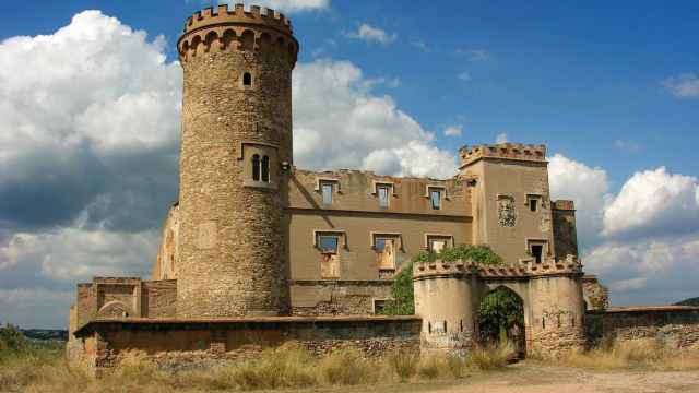Castillo Torre Salvana