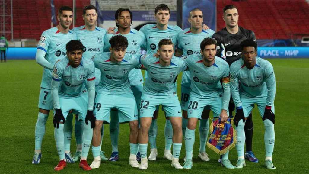 Alineación titular del FC Barcelona contra el Amberes en Champions