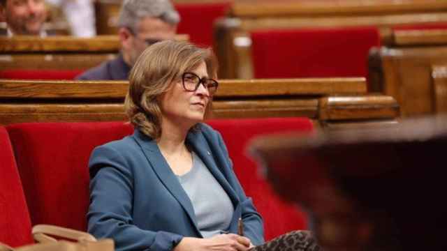 La 'consellera' de Acción Exterior de la Generalitat, Meritxell Serret, en el Parlament