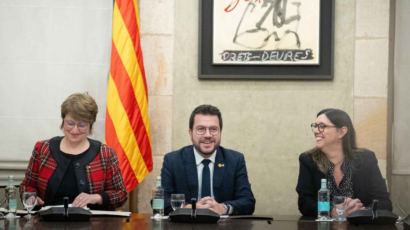 La 'consellera' de Educación, Anna Simó, el presidente de la Generalitat, Pere Aragonès, y la secretaria general de Educación, Patricia Gomá