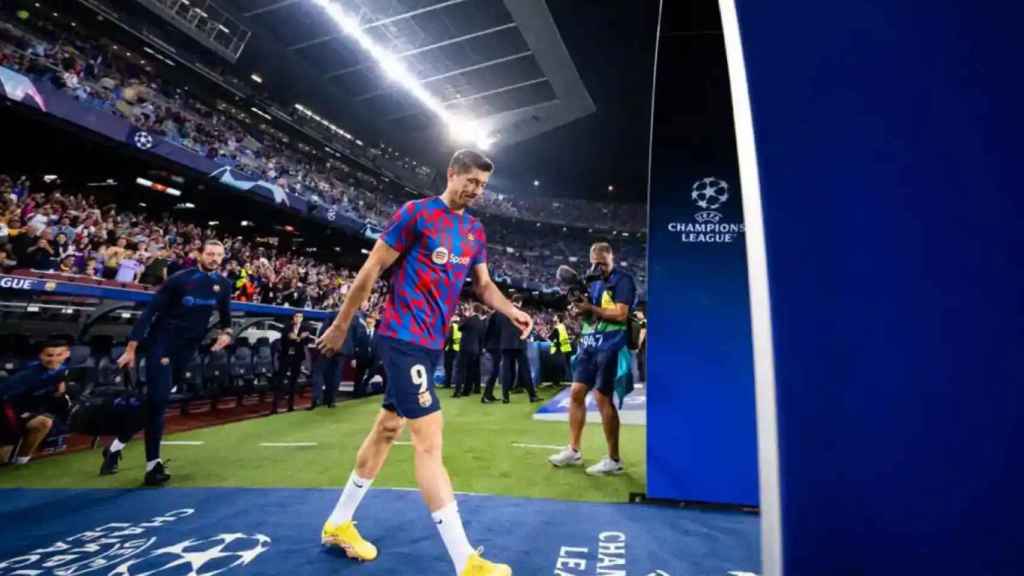 Robert Lewandowski, a punto de disputar un partido de Champions con el Barça