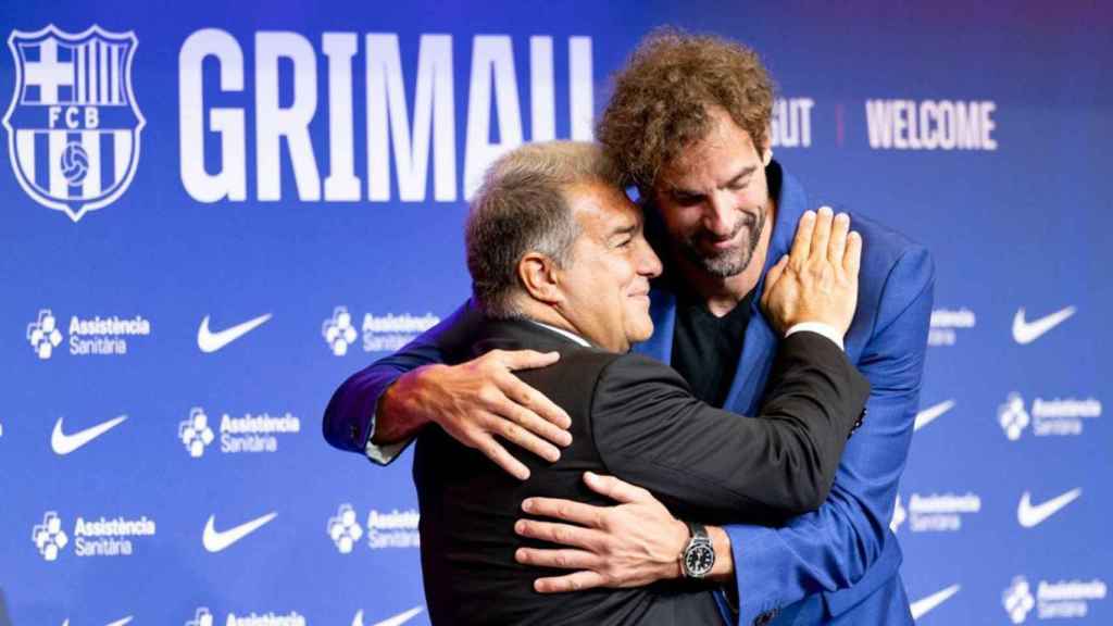 Roger Grimau, durante su presentación en el Barça de basket