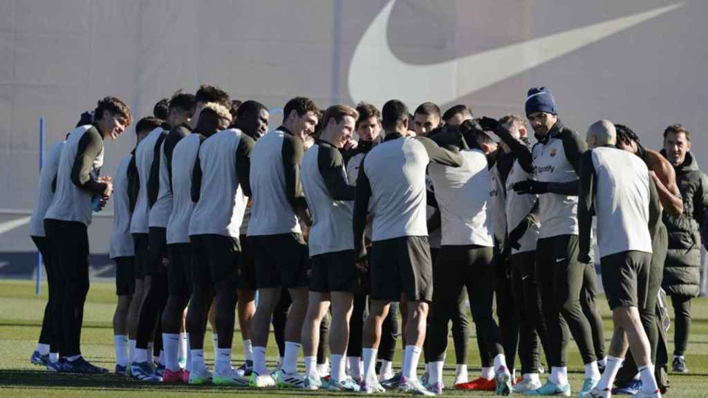 Los jugadores del FC Barcelona, durante un entrenamiento esta temporada