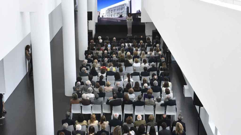 Atrio del Macba en un homenaje a Leopoldo Rodés