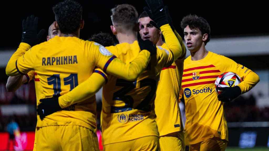 El Barça, celebrando uno de los goles contra el Barbastro