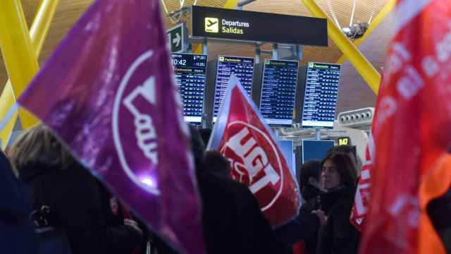Manifestantes de los sindicatos en el último día de huelga en Iberia / EP