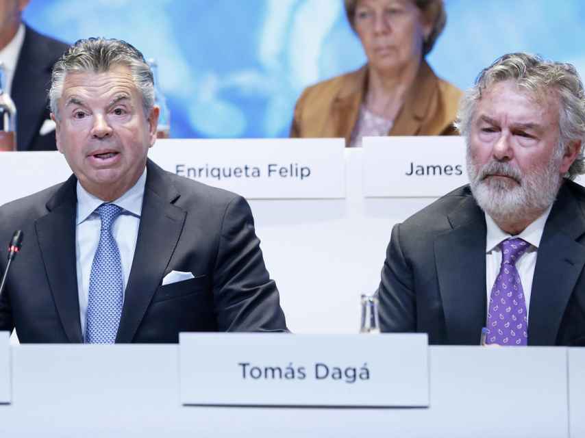 Tomás Dagà, consejero de Grifols desde 2000 (dcha.), junto al presidente de la compañía, Thomas Glanzmann / EP