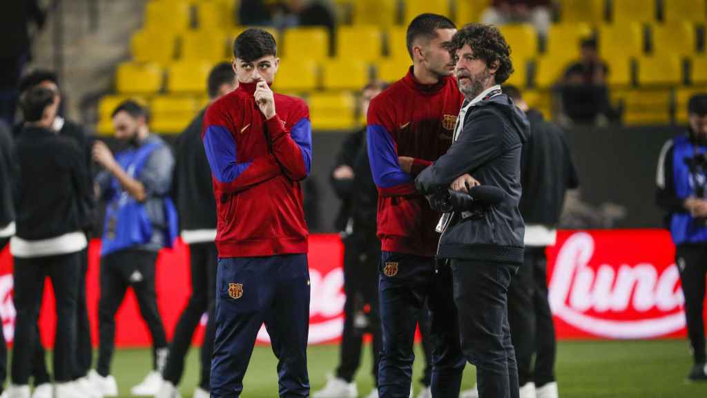 Pedri, antes del partido del FC Barcelona contra Osasuna