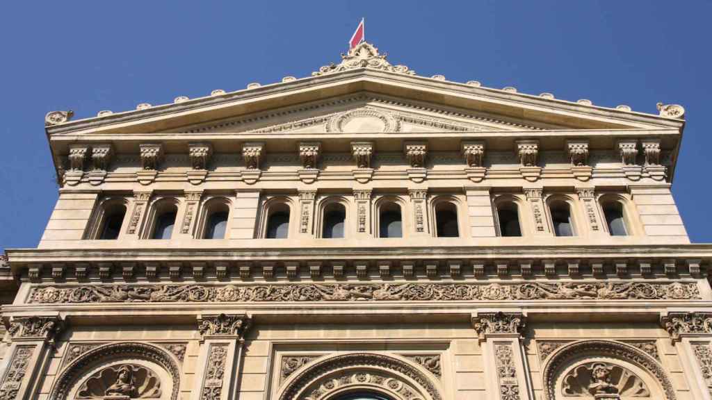 Frontispicio del cine Comedia en el Paseo de Gracia de Barcelona