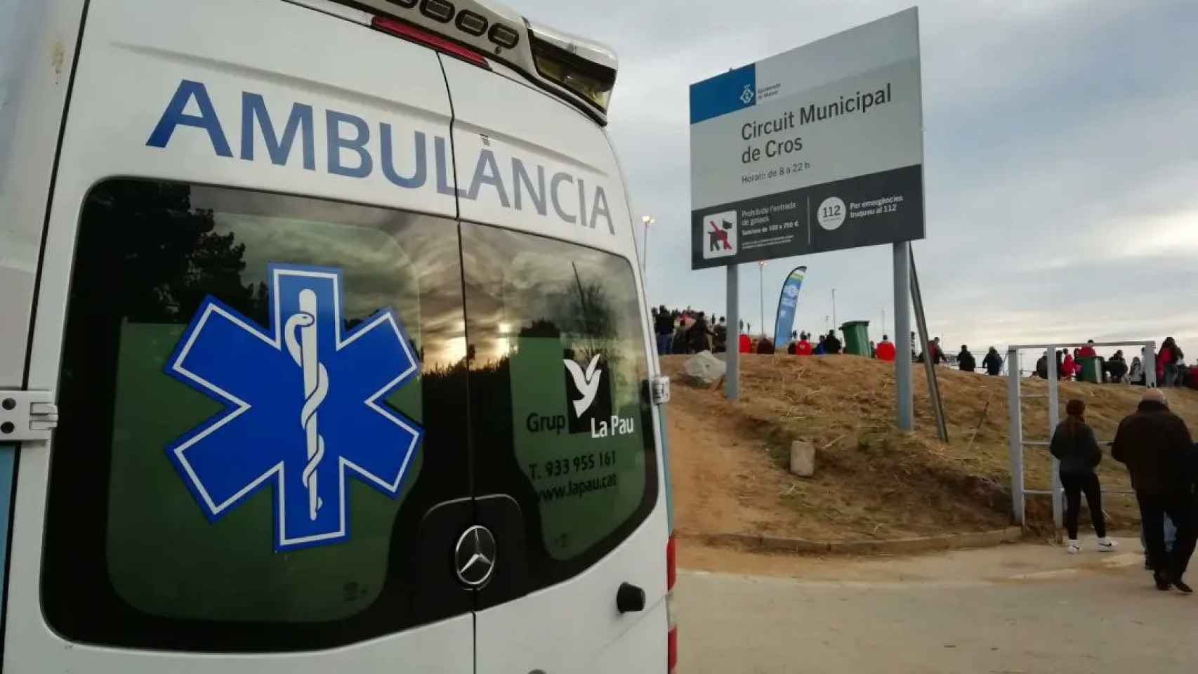 Imagen de una ambulancia de Grup La Pau, durante un servicio privado preventivo