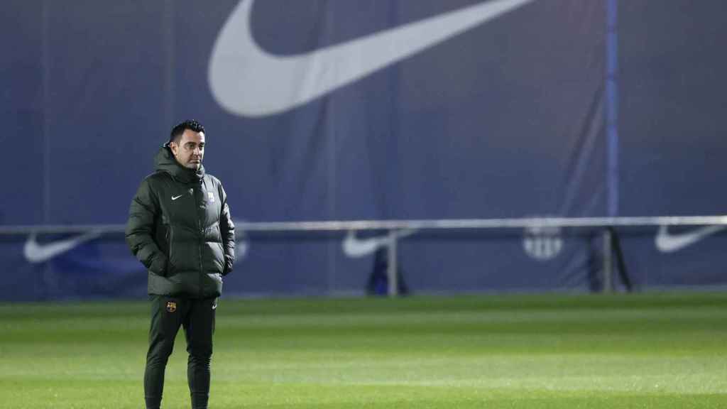 Xavi Hernández, durante un entrenamiento con el FC Barcelona