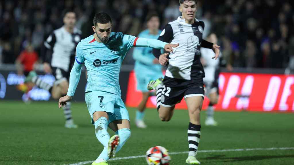 Ferran Torres empata el partido del Barça contra Unionistas en Copa