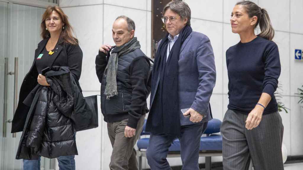 Laura Borràs, Jordi Turull, Carles Puigdemont y Míriam Nogueras