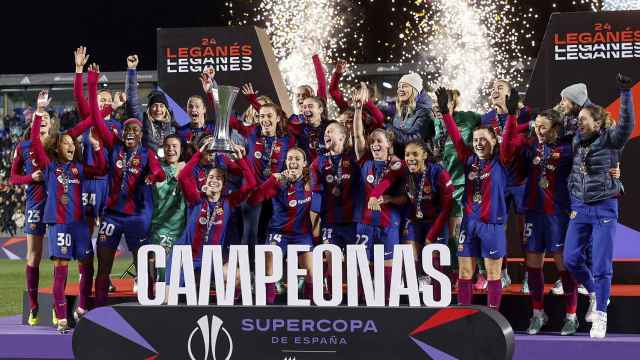El Barça Femenino celebra el título de la Supercopa de España 2023-24