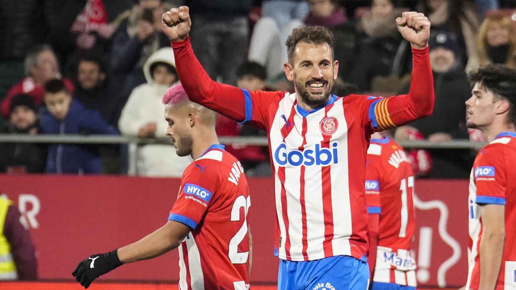 Christian Stuani festeja su gol con el Girona ante el Sevilla