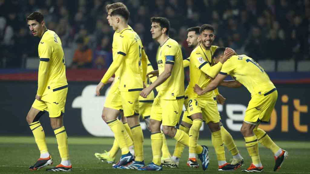 Ilias Akhomach, canterano del Barça, festeja su gol anotado ante los de Xavi