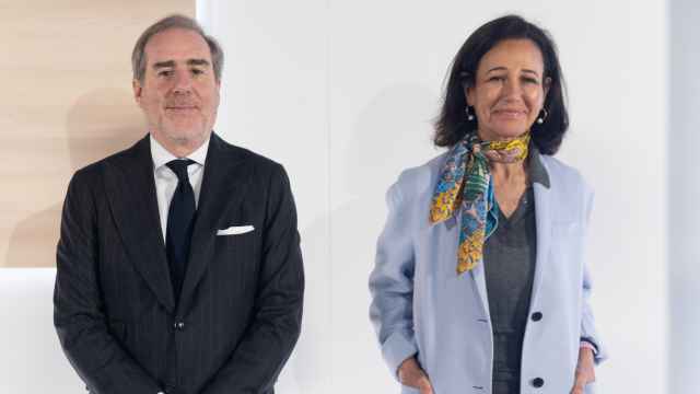 La presidenta de Santander, Ana Botín, junto al consejero delegado, Héctor Grisi / EP