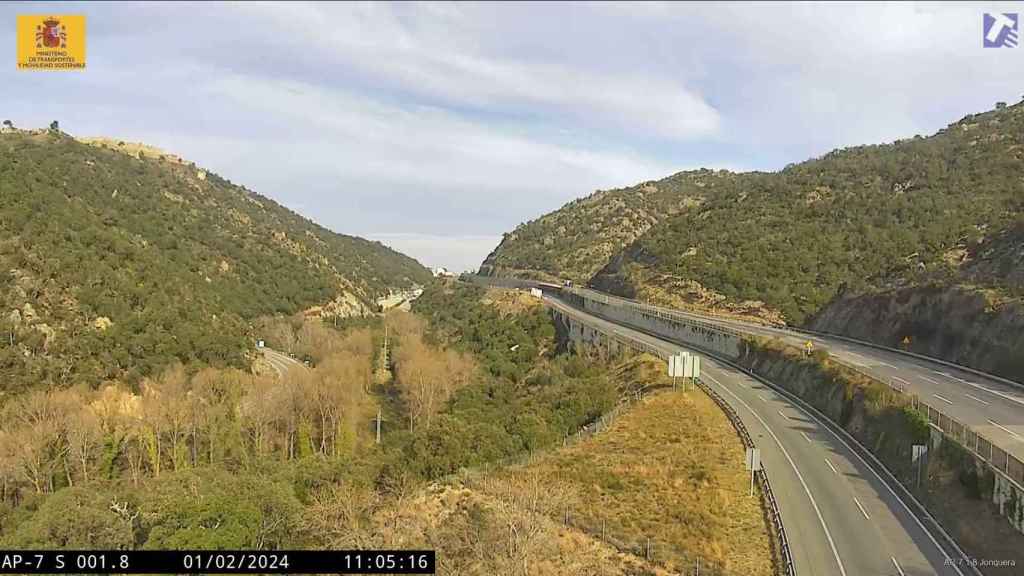 La AP-7, cortada en La Jonquera por la protesta de los agricultores franceses