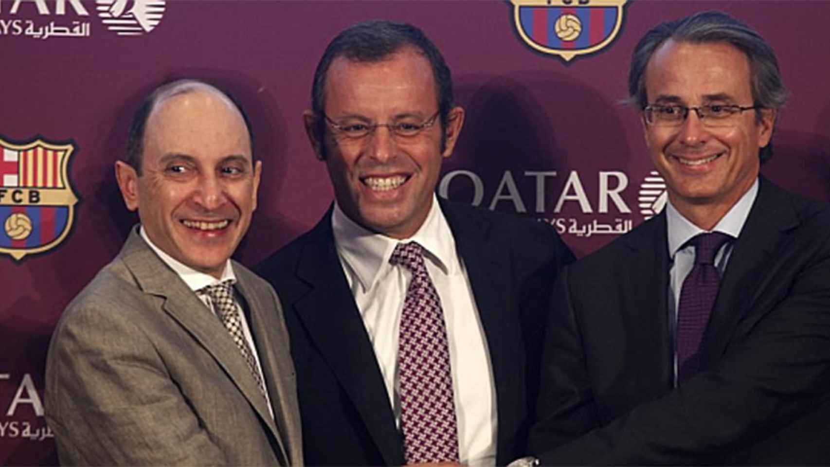 Sandro Rosell y Javier Faus firman el acuerdo de patrocinio con Qatar Airways