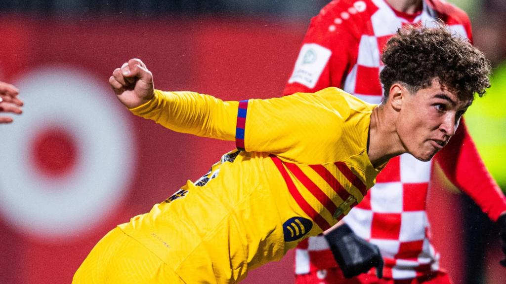 El cabezazo goleador de Noah Darvich contra el Mainz