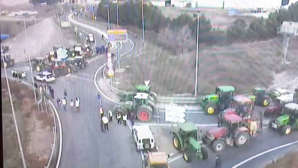 Agricultores participan en protestas en la provincia de Tarragona