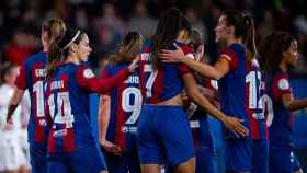 La celebracion del Barça Femenino por una victoria en la Copa de la Reina