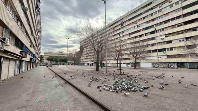 El barrio de La Mina de día