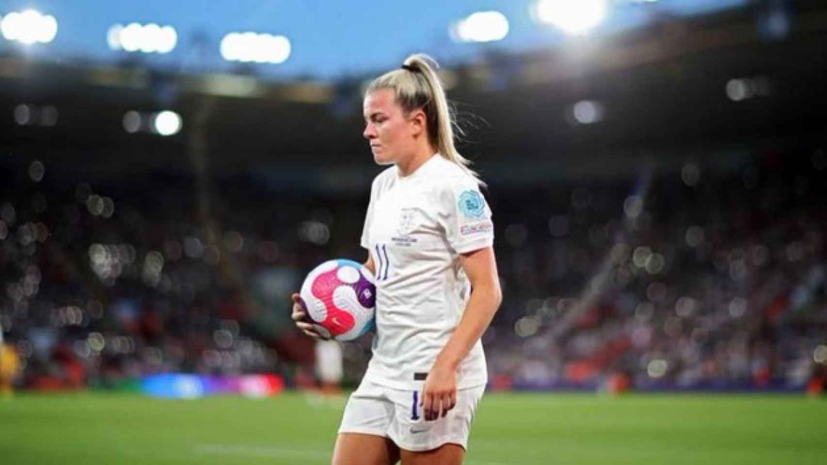 Laura Hemp, durante un partido con la selección de Inglaterra