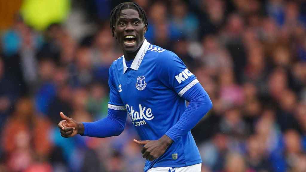 Amadou Onana, en un partido del Everton