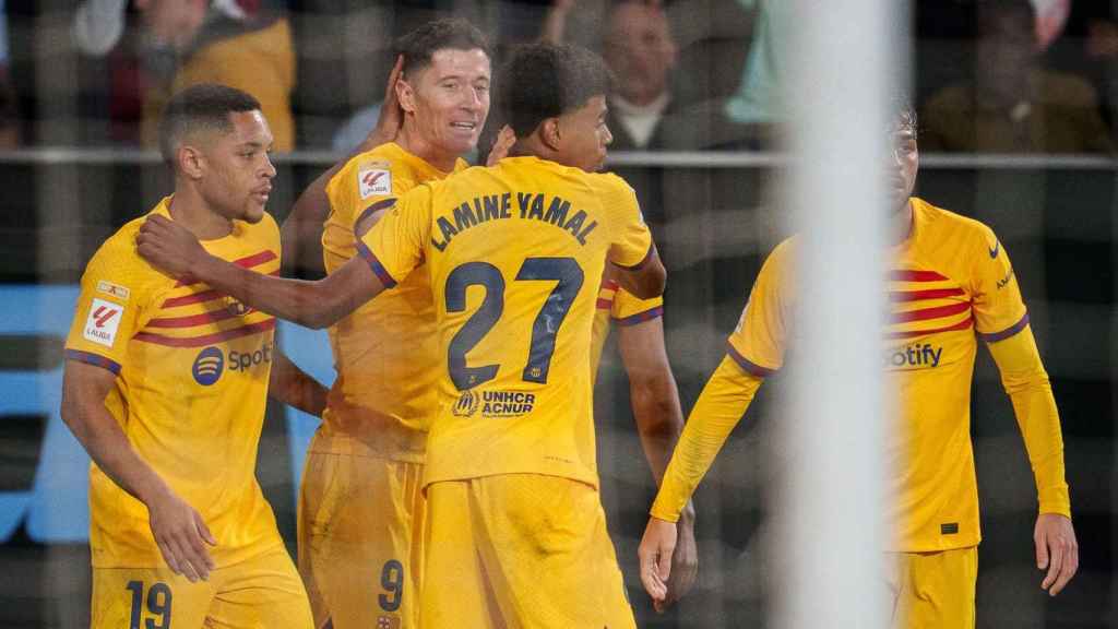 Los jugadores del Barça festejan un gol anotado en la Liga