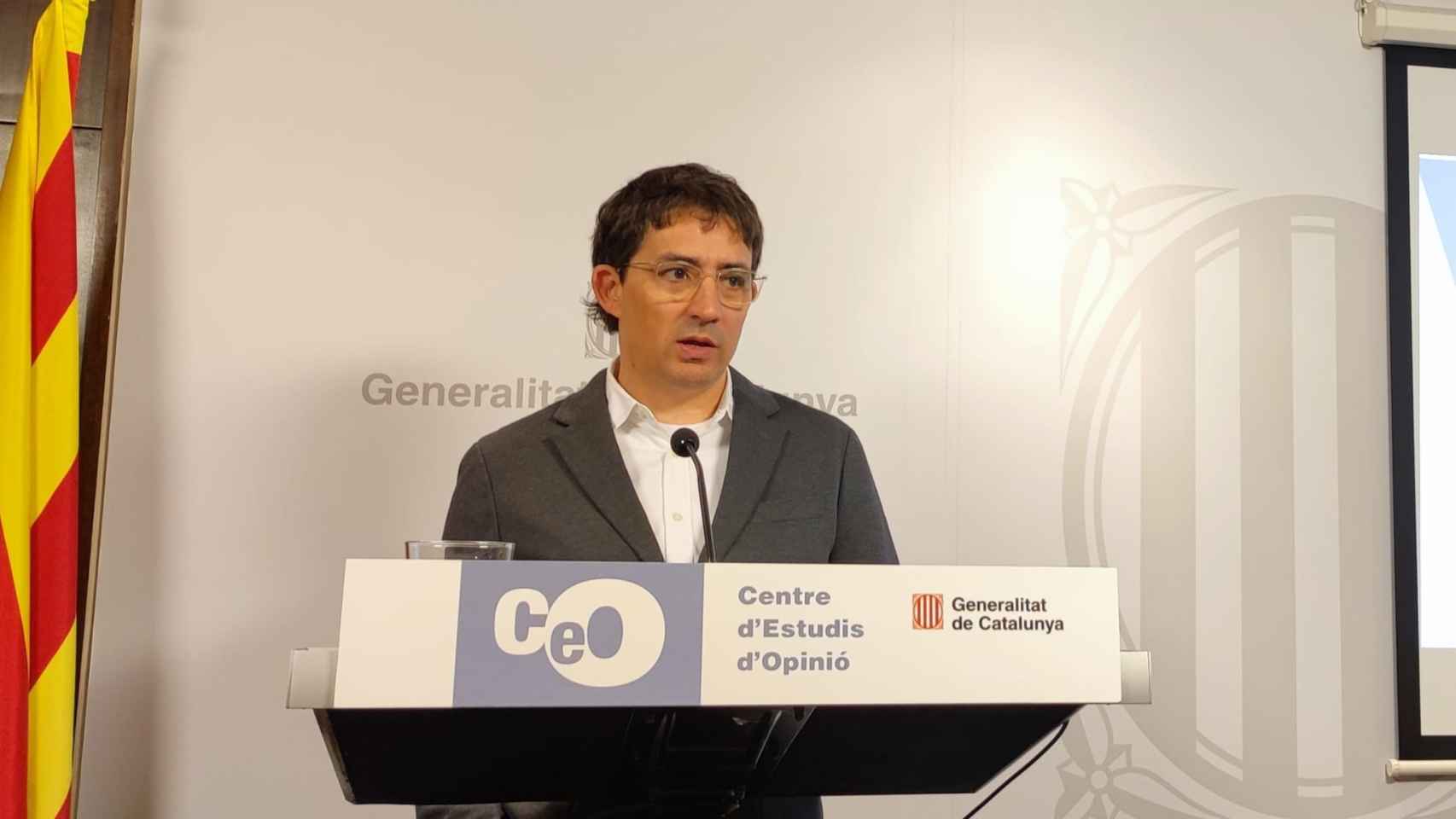 El director del CEO, Jordi Muñoz, en la presentación de los resultados de la encuesta