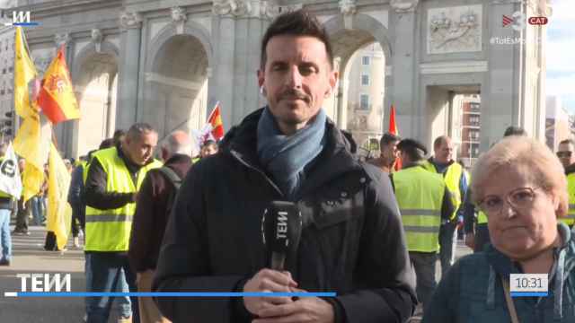 Una mujer increpa a un reportero de TV3 en la protesta de agricultores en Madrid: ¿Eres catalán? A buscar a Puigdemont