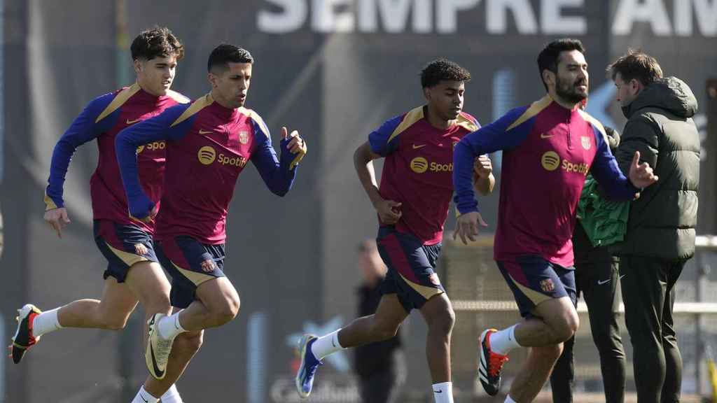 Los jugadores del Barça se preparan para el partido contra el Getafe