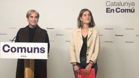 La exalcaldesa de Barcelona y concejal de BComú, Ada Colau, y la líder de los comuns en el Parlament, Jéssica Albiach