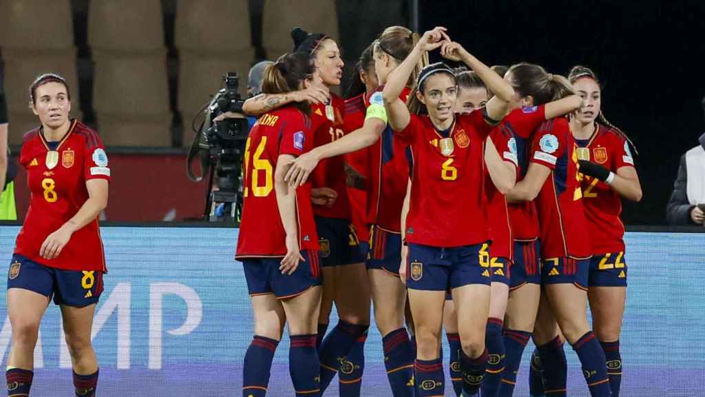 Aitana Bonmati, estrella del Barça Femenino, festeja su gol contra Francia