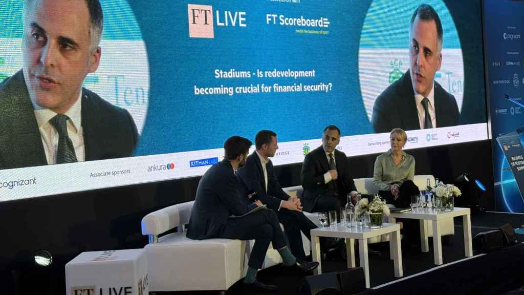 Manel del Rio, director deportivo del Barça, participa en un panel para hablar de las obras del Camp Nou