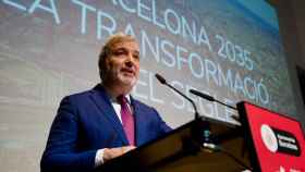 Jaume Collboni, responde a los periodistas en una nueva edición del 'L'alcalde respon 2024'