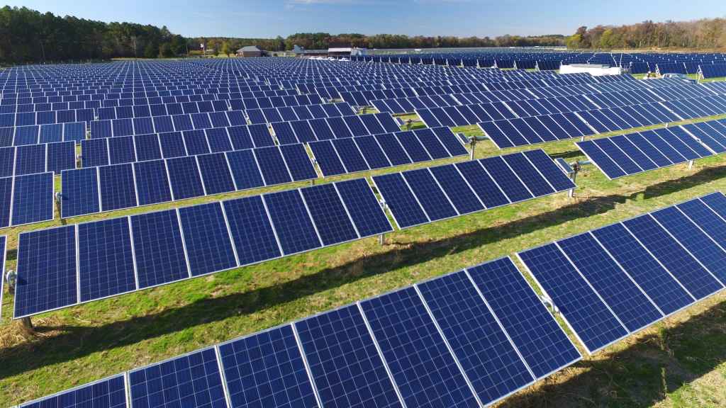 Una planta de producción de energía fotovoltaica