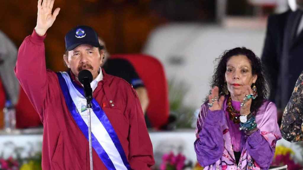 Daniel Ortega, presidente de Nicaragua, y su esposa y vicepresidenta, Rosario Murillo