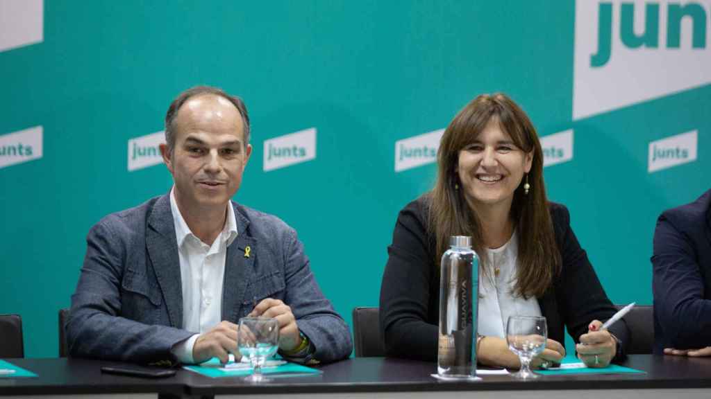 El secretario general de Junts, Jordi Turull, y la presidenta de Junts, Laura Borràs