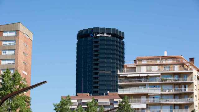 Fachada de la sede de CaixaBank en la Avenida Diagonal de Barcelona