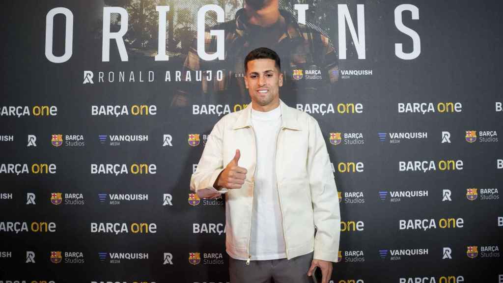 Joao Cancelo asiste a la premiere del documental de Ronald Araujo