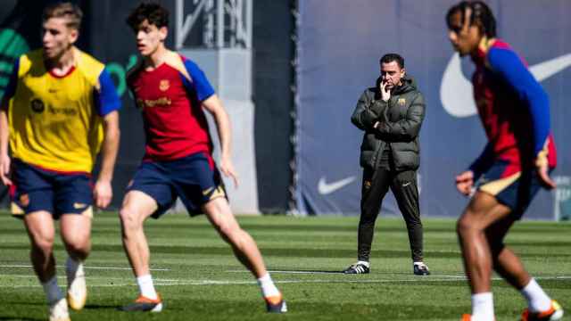 Xavi analiza el entrenamiento del Barça antes de enfrentarse al Mallorca