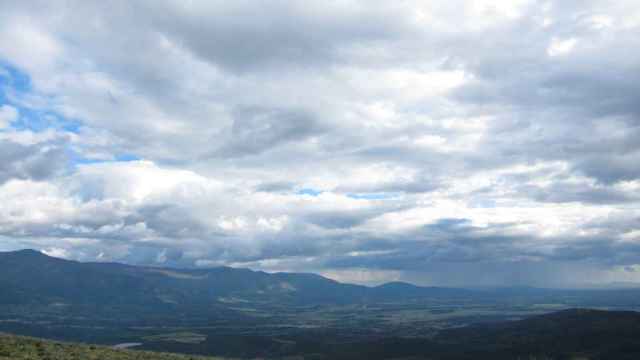 Nubes con riesgo de lluvia en el interior de Cataluña