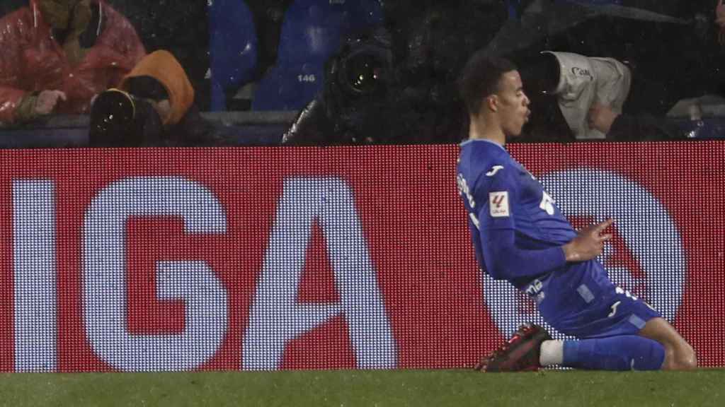 Mason Greenwood celebra un gol del Getafe contra Las Palmas